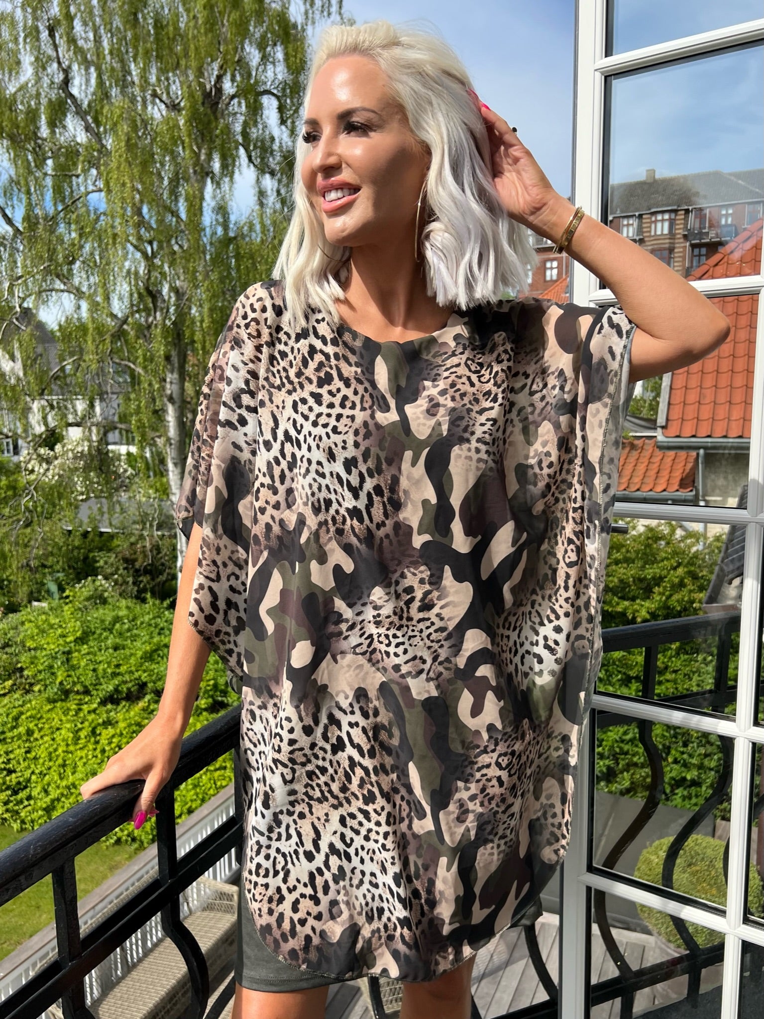 Kenya - Tunikakjole med chiffonlag